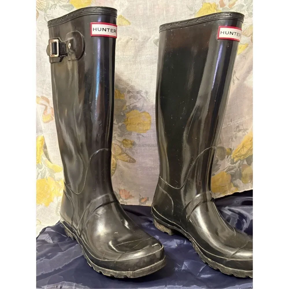 Hunter Original Tall‎ Rain Boots - Gloss Black 17” Tall Size Female 7/male 6